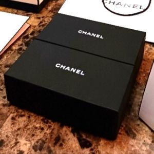 Chanel sunglass box 2×$25